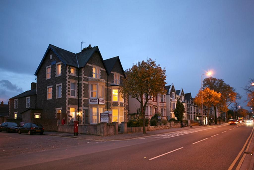 The Avala Guesthouse Cardiff Kültér fotó